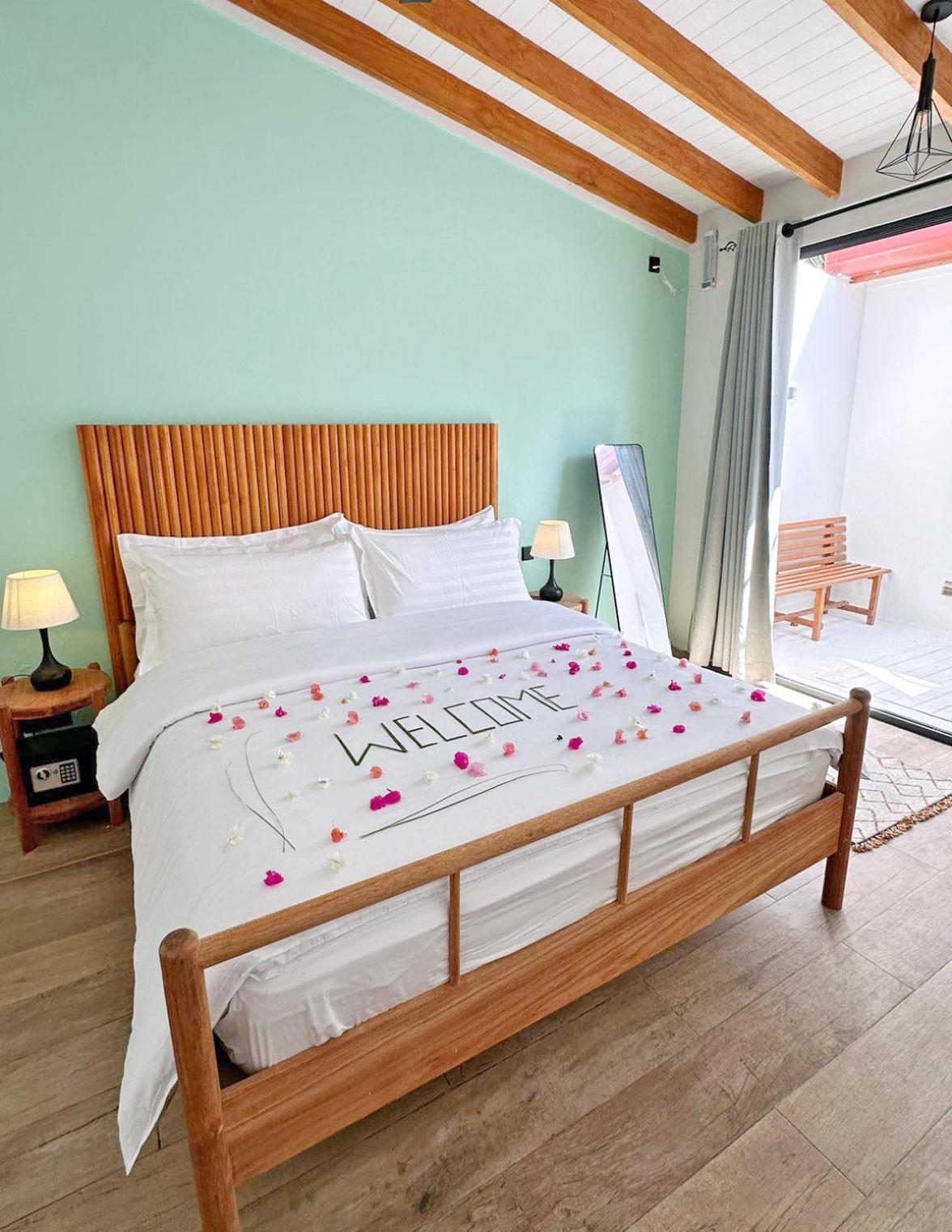 Villa Laguna Maldives Фулхадху, Мальдивы — бронируйте Гостевые дома, цены в  2024 году